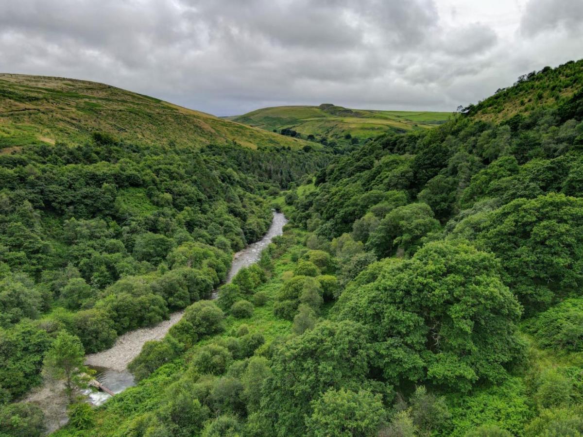 Rowan House Bed Breakfast Main House & Self Contained Self Catering Apartment Cymmer Bagian luar foto